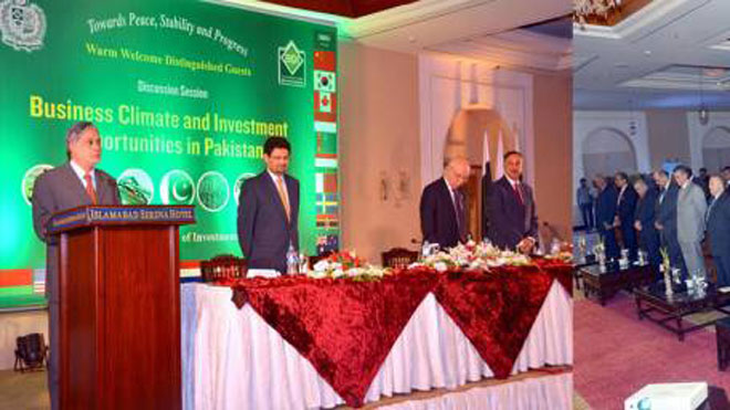 Dar urges ambassadors, high commissioners to benefit from investment opportunities in Pakistan