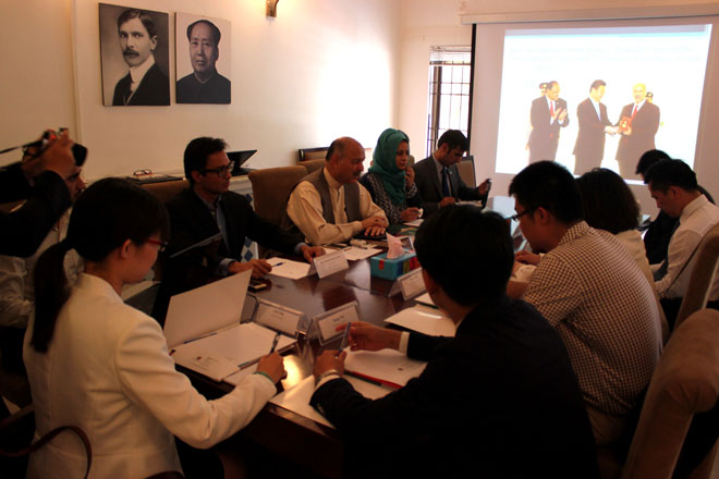 Delegation of Chinese Diplomats Visits Pakistan-China Institute